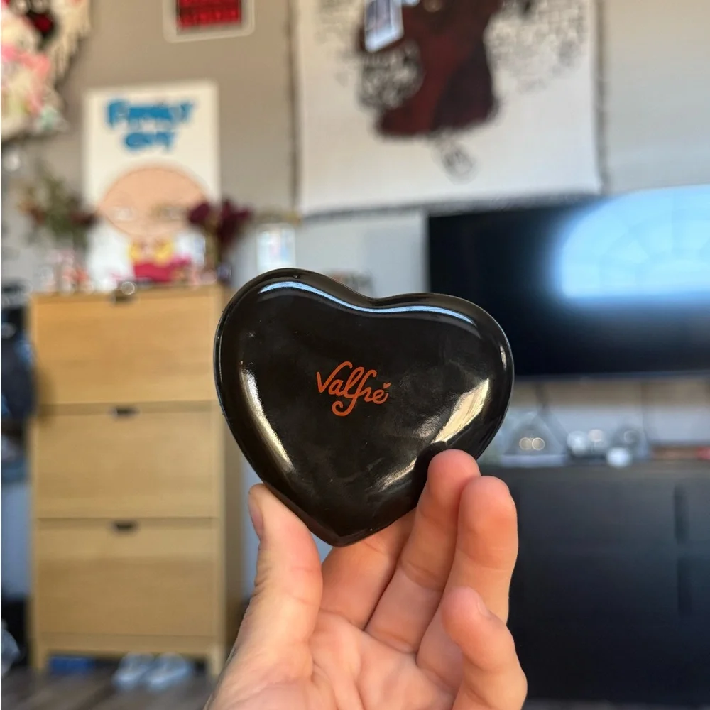 Ceramic Heart pipe - Picture 3 of 4